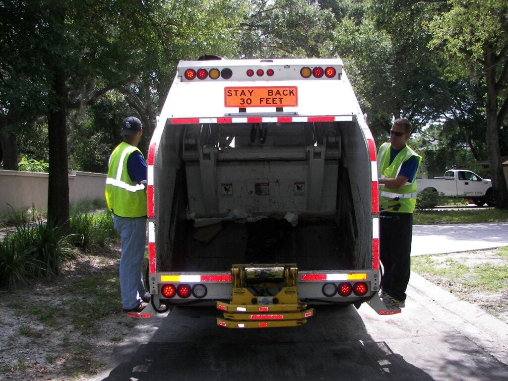 Contact-Palm Springs Junk Removal and Trash Haulers