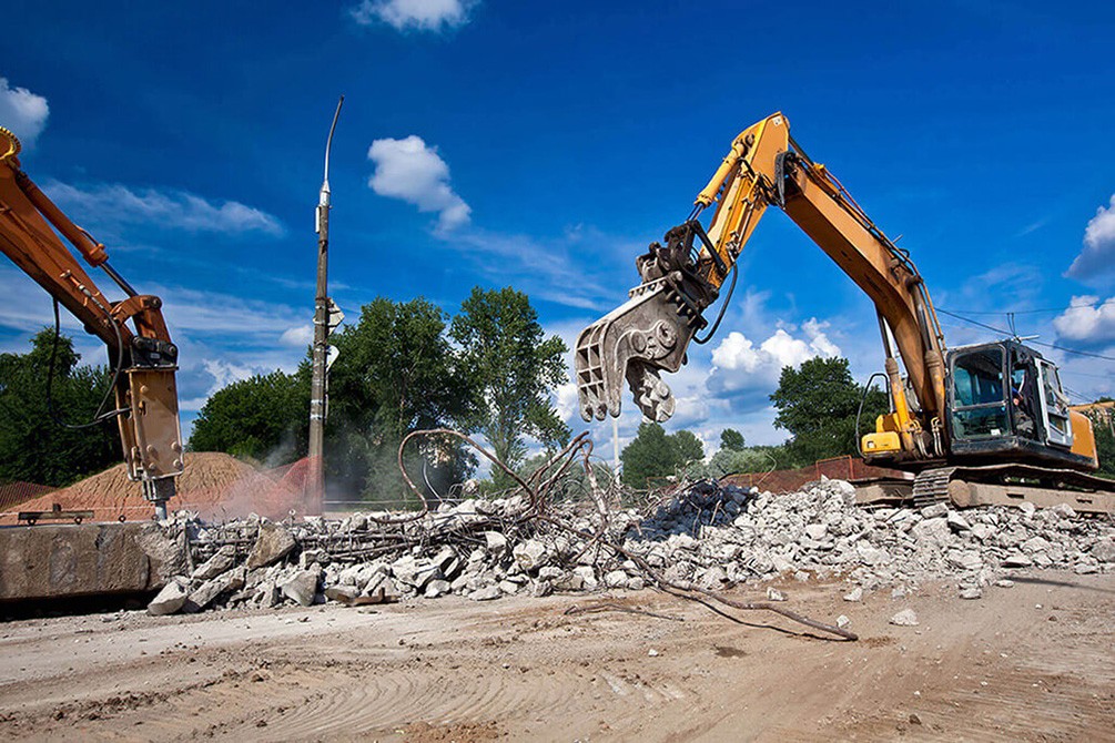 Affordable Demolition Removal, Palm Springs Junk Removal and Trash Haulers