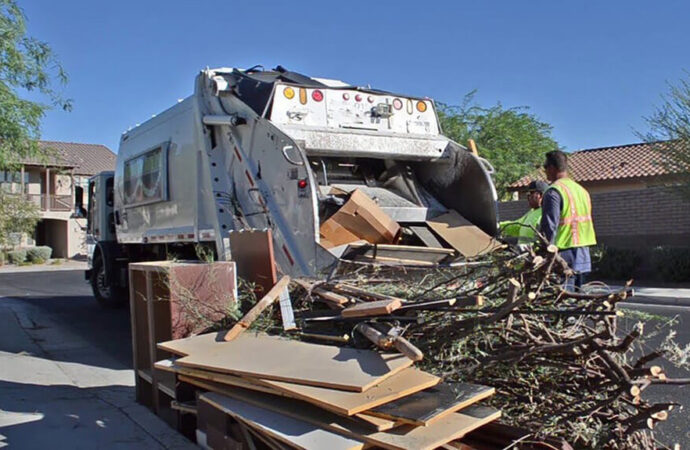 Bulk Trash Palm Springs, Palm Springs Junk Removal and Trash Haulers