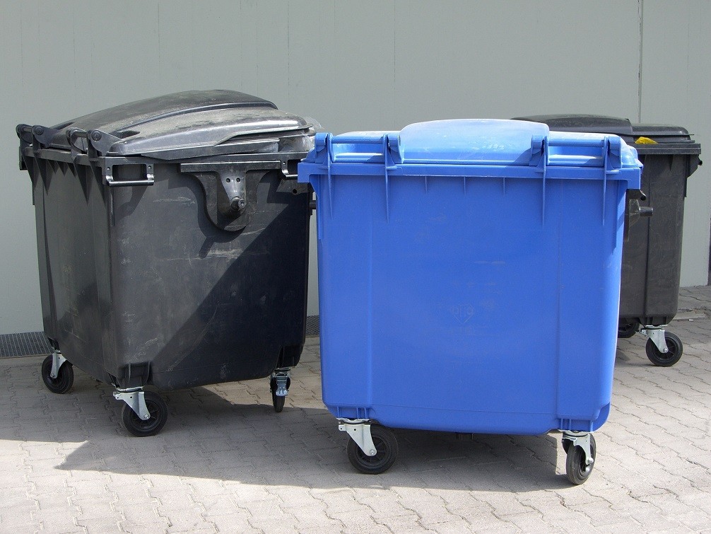 Waste Containers Experts, Palm Springs Junk Removal and Trash Haulers